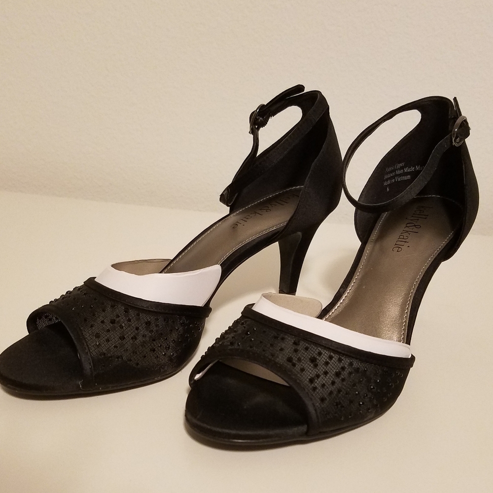 Dressy Black Heels NWT